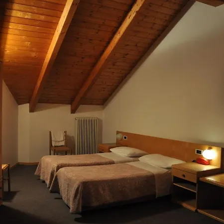 Ideal Hotel Sarche di Calavino